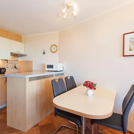 Lord Nelson 408 Apartment *